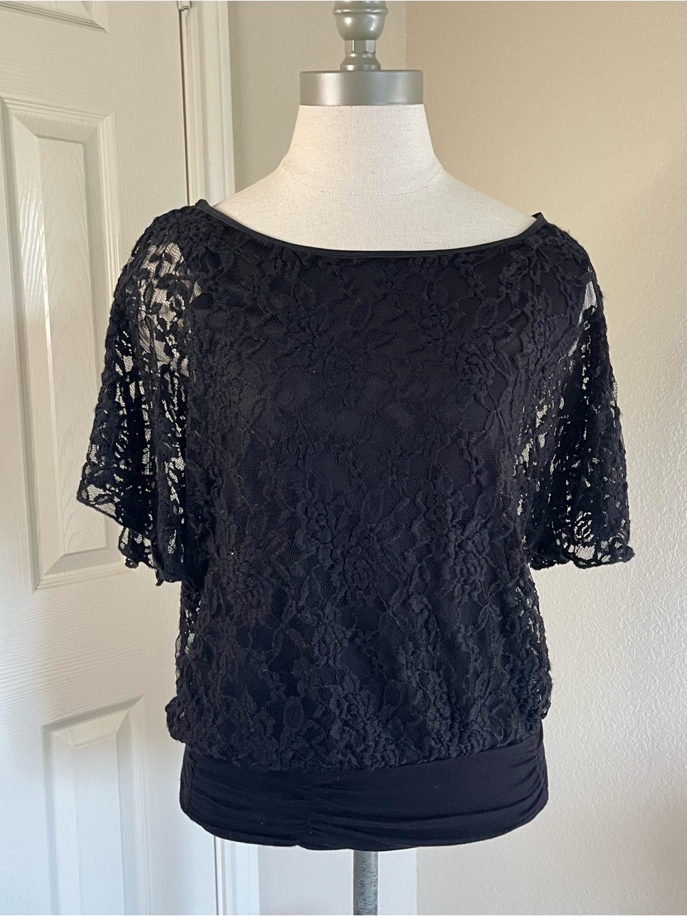 Vintage Black Floral Lace Blouse